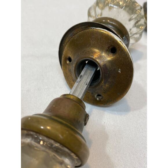 Vintage 12 Point Clear Crystal Glass Knobs - Picture 6 of 12